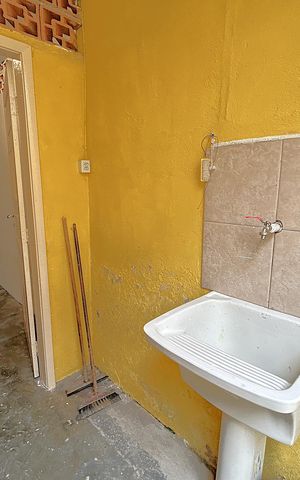 Casa para alugar com 78m², 2 quartos e 1 vagaÁrea de Serviço