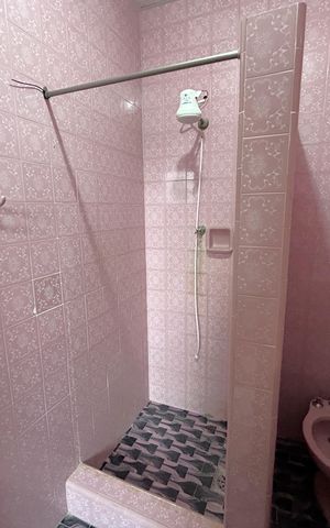 Casa para alugar com 78m², 2 quartos e 1 vagaBanheiro