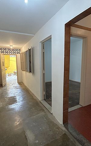 Casa para alugar com 78m², 2 quartos e 1 vagaCorredor
