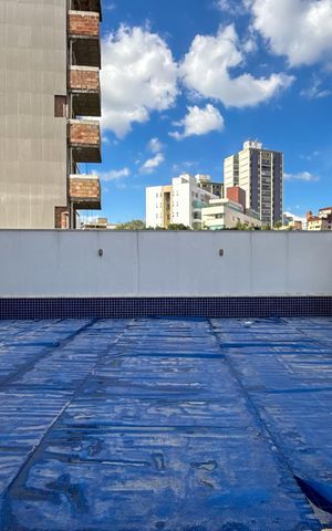 Apartamento à venda com 156m², 3 quartos e 3 vagasÁrea comum - Piscina