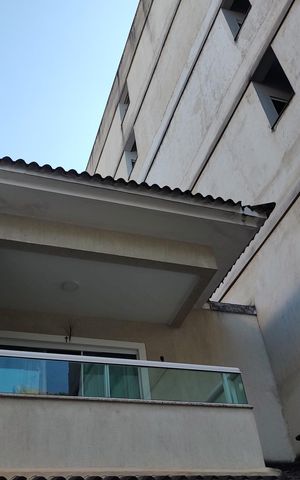 Casa de condomínio à venda com 112m², 3 quartos e 4 vagas Casa de condomínio à venda com 112m², 3 quartos e 4 vagasFachada