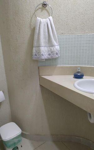 Casa de condomínio à venda com 112m², 3 quartos e 4 vagas Casa de condomínio à venda com 112m², 3 quartos e 4 vagasLavabo