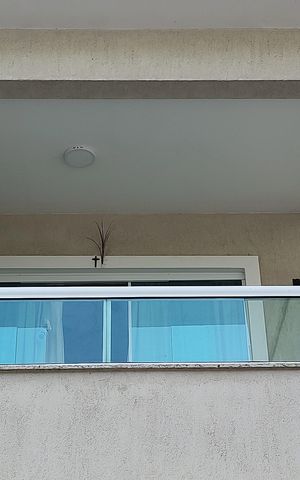 Casa de condomínio à venda com 112m², 3 quartos e 4 vagas Casa de condomínio à venda com 112m², 3 quartos e 4 vagasFachada