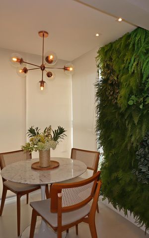 Apartamento à venda com 70m², 2 quartos e 2 vagasVaranda da Sala