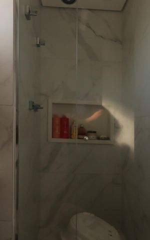 Apartamento à venda com 70m², 2 quartos e 2 vagasBanheiro da Suíte