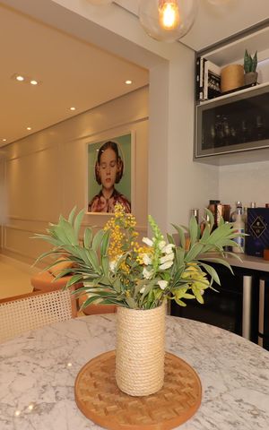 Apartamento à venda com 70m², 2 quartos e 2 vagasVaranda da Sala