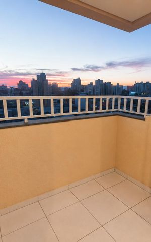 Apartamento para alugar com 51m², 2 quartos e 2 vagas Apartamento para alugar com 51m², 2 quartos e 2 vagasVaranda