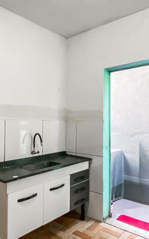 Casa para alugar com 20m², 1 quarto e sem vaga Casa para alugar com 20m², 1 quarto e sem vagaCozinha