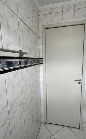 Apartamento para alugar com 68m², 2 quartos e 1 vaga Apartamento para alugar com 68m², 2 quartos e 1 vagaBanheiro