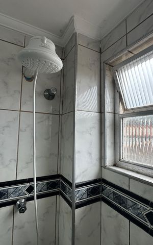 Apartamento para alugar com 68m², 2 quartos e 1 vaga Apartamento para alugar com 68m², 2 quartos e 1 vagaBanheiro