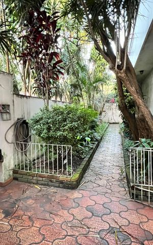Casa para alugar com 350m², 4 quartos e 4 vagas