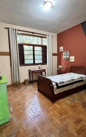 Casa para alugar com 350m², 4 quartos e 4 vagas Casa para alugar com 350m², 4 quartos e 4 vagasQuarto