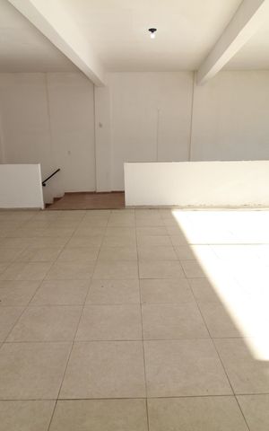 Studio para alugar com 170m², 1 quarto e 3 vagasSala / Quarto