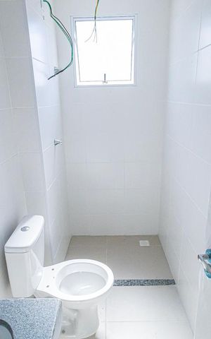 Apartamento à venda com 45m², 2 quartos e 1 vaga Apartamento à venda com 45m², 2 quartos e 1 vagaBanheiro