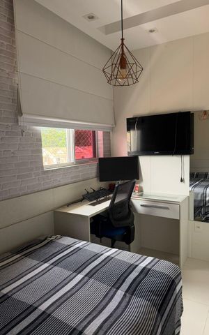 Casa de condomínio à venda com 119m², 4 quartos e 2 vagas Casa de condomínio à venda com 119m², 4 quartos e 2 vagasQuarto