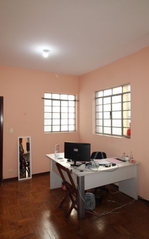 Apartamento à venda com 77m², 2 quartos e sem vagaSala