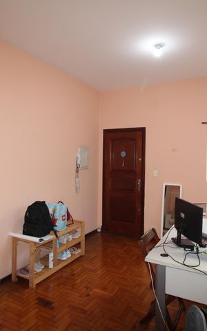 Apartamento à venda com 77m², 2 quartos e sem vagaSala