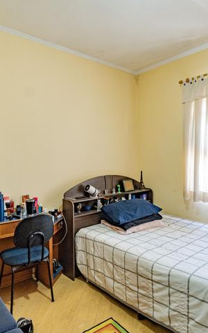 Casa à venda com 360m², 3 quartos e 4 vagas Casa à venda com 360m², 3 quartos e 4 vagasQuarto 1