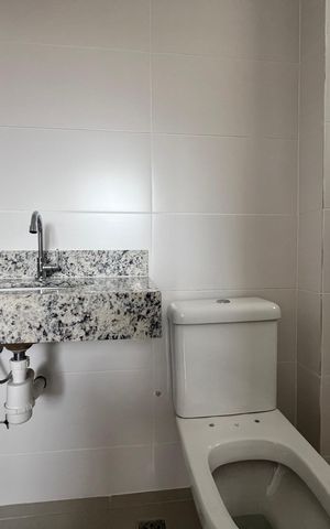 Apartamento à venda com 68m², 2 quartos e 1 vaga Apartamento à venda com 68m², 2 quartos e 1 vagaBanheiro da Suíte