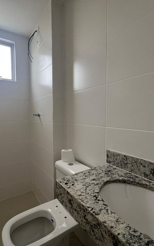 Apartamento à venda com 68m², 2 quartos e 1 vaga Apartamento à venda com 68m², 2 quartos e 1 vagaBanheiro Social