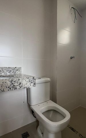 Apartamento à venda com 68m², 2 quartos e 1 vaga Apartamento à venda com 68m², 2 quartos e 1 vagaBanheiro da Suíte