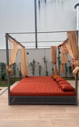 Apartamento à venda com 68m², 2 quartos e 1 vaga Apartamento à venda com 68m², 2 quartos e 1 vagaÁrea comum - Piscina