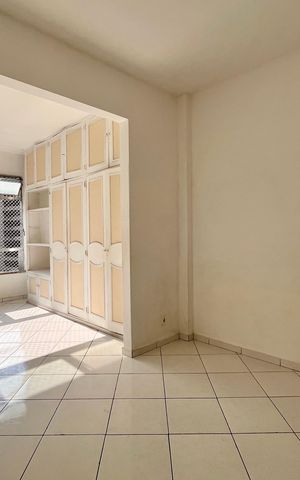 Studio à venda com 34m², 1 quarto e 1 vaga Studio à venda com 34m², 1 quarto e 1 vagaStudio