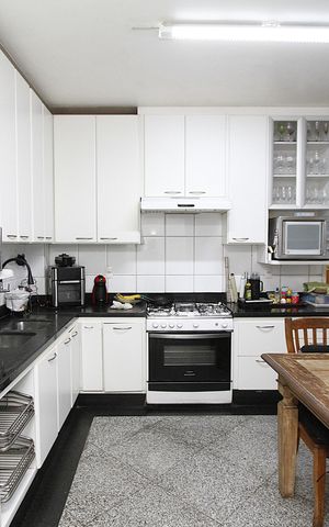 Apartamento à venda com 231m², 4 quartos e 2 vagasCozinha