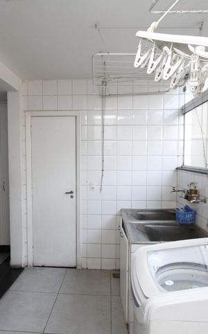 Apartamento à venda com 231m², 4 quartos e 2 vagasÁrea de Serviço
