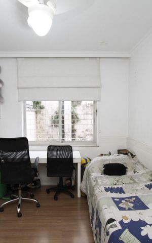 Apartamento à venda com 231m², 4 quartos e 2 vagasQuarto 4