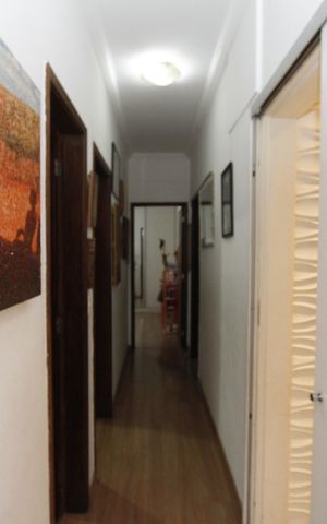 Apartamento à venda com 231m², 4 quartos e 2 vagasCorredor