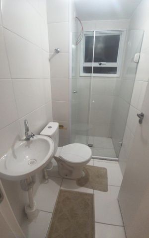 Apartamento para alugar com 51m², 2 quartos e 2 vagas Apartamento para alugar com 51m², 2 quartos e 2 vagasBanheiro social
