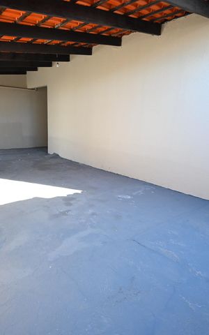 Casa à venda com 250m², 3 quartos e 3 vagasÁrea externa