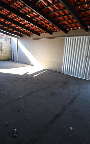 Casa à venda com 250m², 3 quartos e 3 vagasÁrea externa