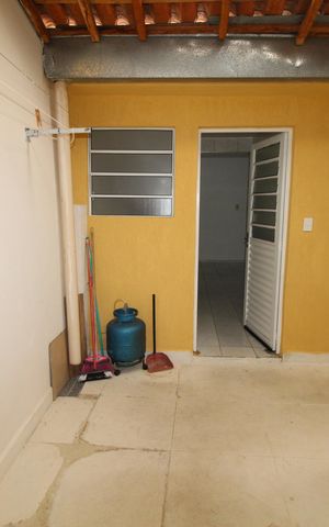 Casa para alugar com 120m², 3 quartos e 1 vagaÁrea de Serviço
