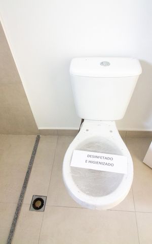 Apartamento à venda com 167m², 4 quartos e 2 vagas Apartamento à venda com 167m², 4 quartos e 2 vagasBanheiro da Suíte 2
