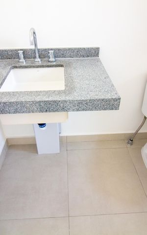Apartamento à venda com 167m², 4 quartos e 2 vagas Apartamento à venda com 167m², 4 quartos e 2 vagasBanheiro da Suíte 1