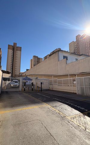 Apartamento à venda com 50m², 2 quartos e 1 vaga Apartamento à venda com 50m², 2 quartos e 1 vagaFachada