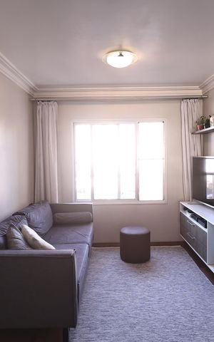 Apartamento à venda com 50m², 2 quartos e 1 vaga Apartamento à venda com 50m², 2 quartos e 1 vagaSala