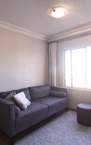Apartamento à venda com 50m², 2 quartos e 1 vaga Apartamento à venda com 50m², 2 quartos e 1 vagaSala