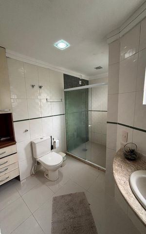 Casa de condomínio para alugar com 191m², 4 quartos e sem vaga Casa de condomínio para alugar com 191m², 4 quartos e sem vagaBanheiro Suíte