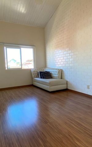 Casa de condomínio para alugar com 191m², 4 quartos e sem vaga Casa de condomínio para alugar com 191m², 4 quartos e sem vagaSuíte