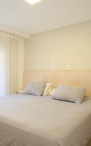 Apartamento à venda com 95m², 2 quartos e 2 vagasSuíte