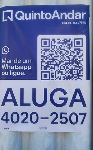 Casa para alugar com 80m², 3 quartos e 2 vagas Casa para alugar com 80m², 3 quartos e 2 vagasFachada