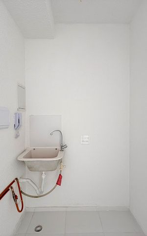 Apartamento à venda com 30m², 2 quartos e sem vaga Apartamento à venda com 30m², 2 quartos e sem vagaÁrea de Serviço