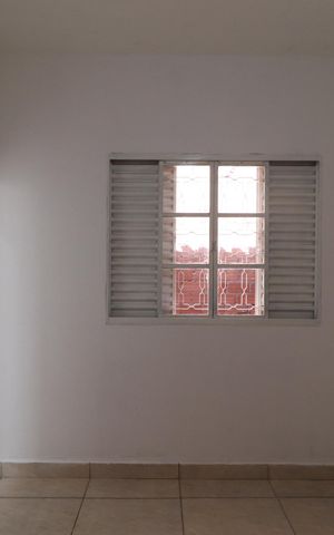 Casa para alugar com 80m², 3 quartos e 2 vagasQuarto 2