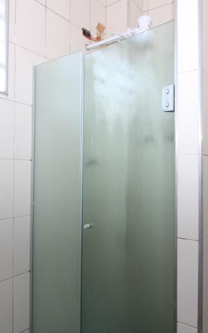 Casa à venda com 194m², 3 quartos e 3 vagasBanheiro 2