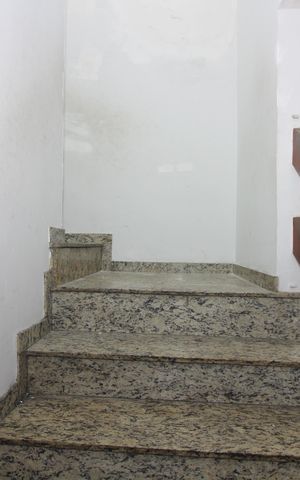 Casa à venda com 194m², 3 quartos e 3 vagasacesso ao piso superior