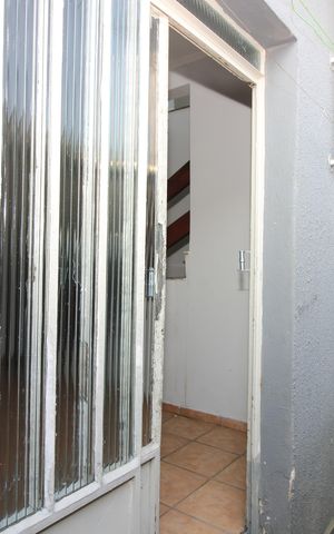 Casa à venda com 194m², 3 quartos e 3 vagasVaranda da sala 2