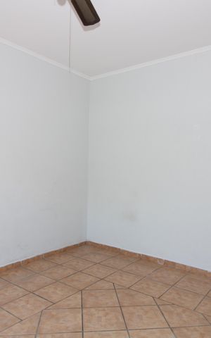 Casa à venda com 194m², 3 quartos e 3 vagasSala 2